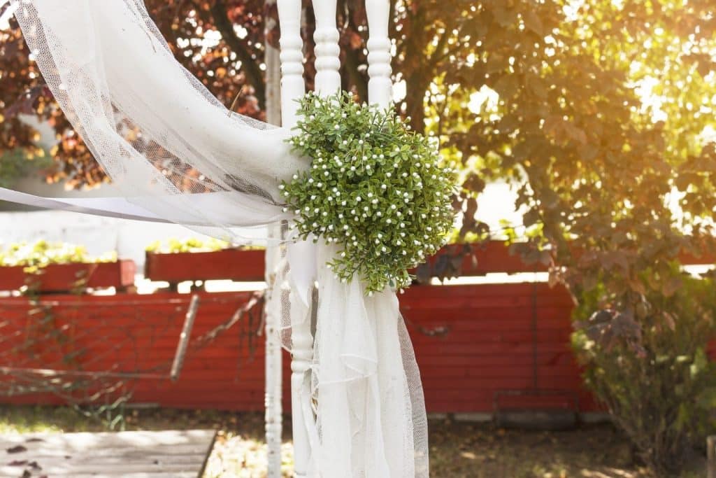Read more about the article Why You Need to Add Curtains to Your Pergola?
