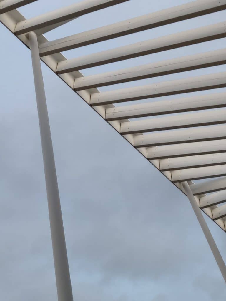 Read more about the article 4 Features that Make a Low-Maintenance Pergola